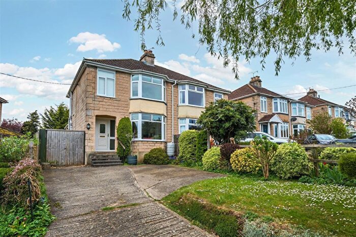 3 Bedroom Semi-Detached House For Sale In Pound Pill, Corsham, SN13