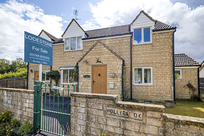 5 Bedroom Detached House For Sale In Spacious Five Bed Family Home In Central Batcombe, BA4