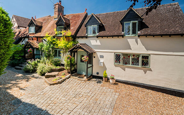 5 Bedroom Detached House For Sale In Westbrook End, Newton Longville, Milton Keynes, MK17