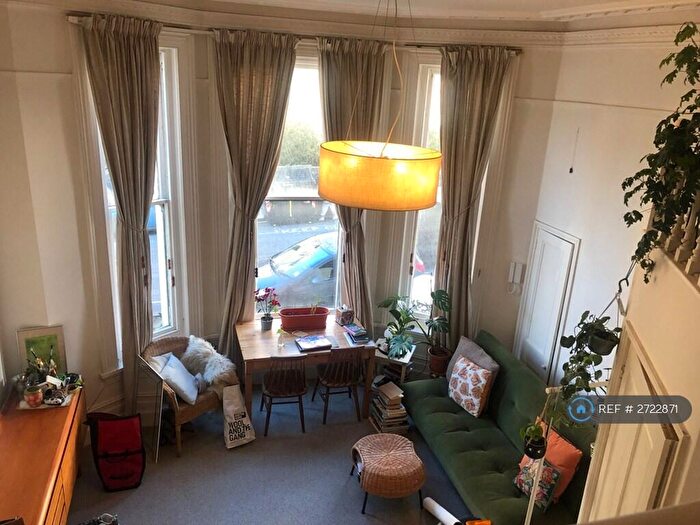 Studio To Rent In Cambridge Rd, East Sussex, BN3