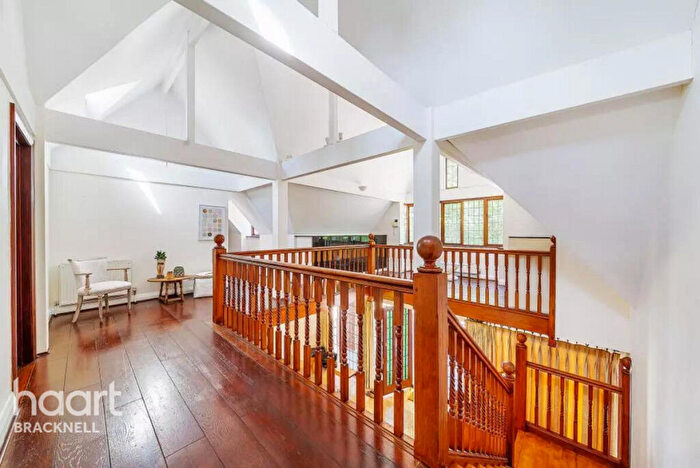 4 Bedroom Detached House To Rent In Winkfield Road, Ascot, SL5