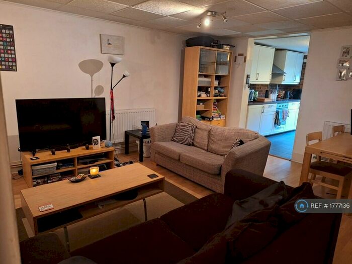 1 Bedroom Flat To Rent In Colbeck Road, Harrow, HA1