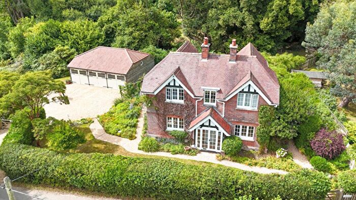 3 Bedroom Detached House For Sale In Bank, Lyndhurst, SO43