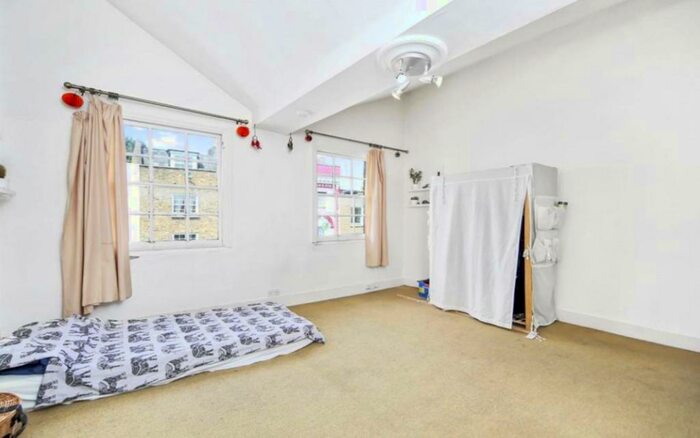 Studio To Rent In Parkway, Regents Park, Camden, NW1
