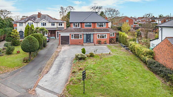5 Bedroom Detached House For Sale In Alcester Road, Hollywood, Birmingham, B47