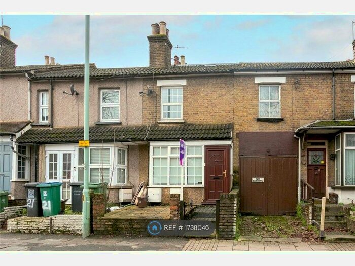 3 Bedroom Terraced House To Rent In Pinner Road, Watford, WD19