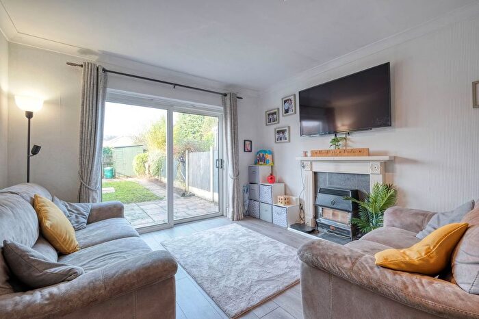 2 Bedroom Terraced House For Sale In Ednall Lane, Central Bromsgrove, Bromsgrove, B60