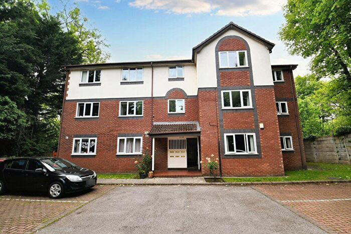 2 Bedroom Flat For Sale In Eccles Old Road, The Hollies, M6