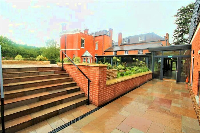 Apartment To Rent In Clare Hall Manor, South Mimms, EN6