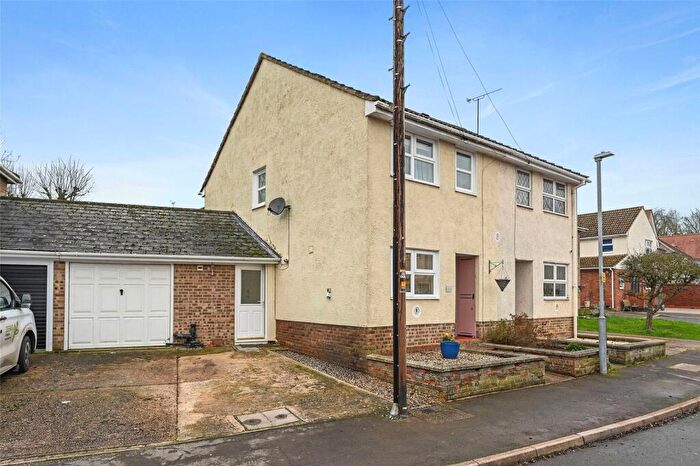 3 Bedroom Semi-Detached House For Sale In Counting House Lane, Great Dunmow, Essex, CM6