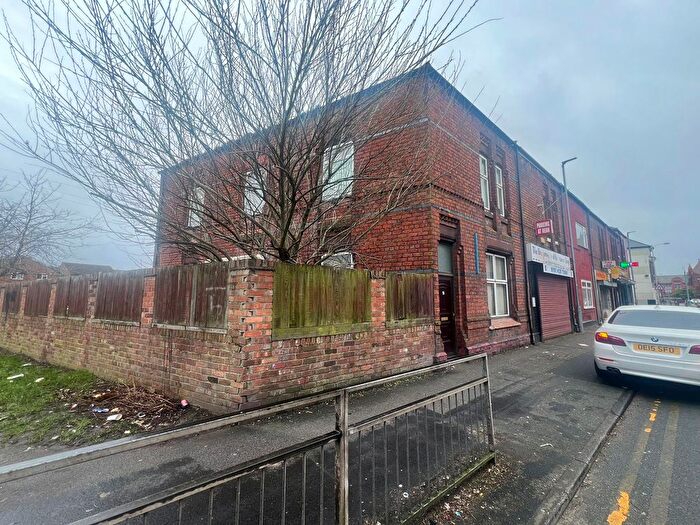 3 Bedroom End Of Terrace House For Sale In Lugsdale Road, Widnes, WA8
