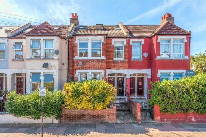 2 Bedroom Maisonette To Rent In Charlmont Road, London SW17