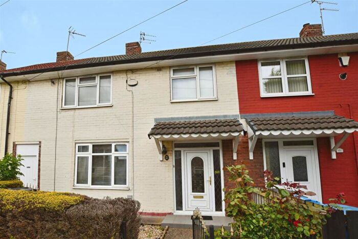 3 Bedroom Terraced House For Sale In Griffin Road, Hull, HU9