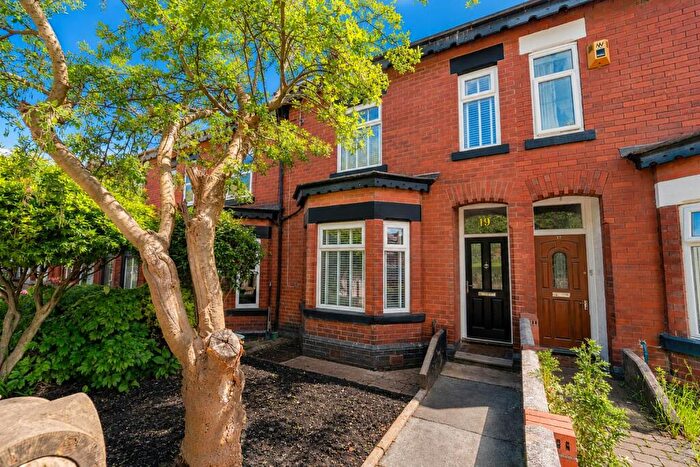 3 Bedroom Terraced House For Sale In Manchester Road, Worsley, Manchester, M28