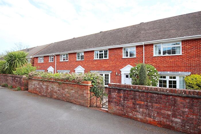 4 Bedroom Terraced House To Rent In Brunswick Place, Lymington, SO41