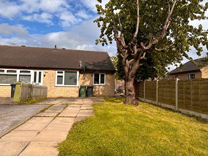 2 Bedroom Bungalow To Rent In Healey Street, Batley, WF17