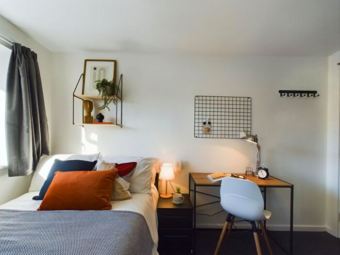 3 Bedroom Terraced House To Rent In , Brookside, Derby, DE1