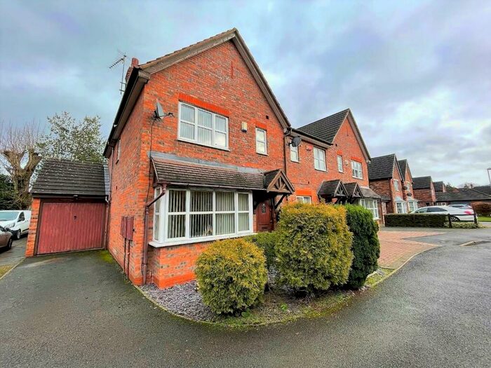 3 Bedroom Semi-Detached House To Rent In Chester Gardens, Sutton Coldfield, B73