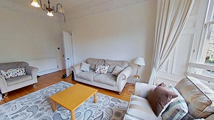 3 Bedroom Flat To Rent In Spottiswoode Street, Edinburgh, EH9