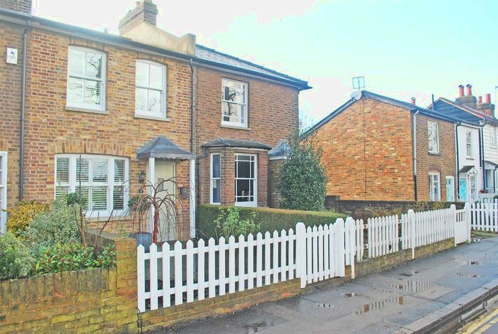 2 Bedroom Terraced House To Rent In First Cross Road, Twickenham TW2