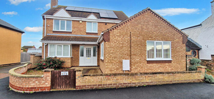 3 Bedroom Detached House To Rent In Wype Road, Whittlesey, Peterborough, Cambridgeshire, PE7