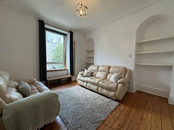 1 Bedroom Flat To Rent In Northfield Place, Aberdeen, AB25