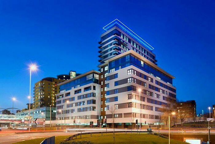 Flat To Rent In Alencon Link, Basingstoke, RG21