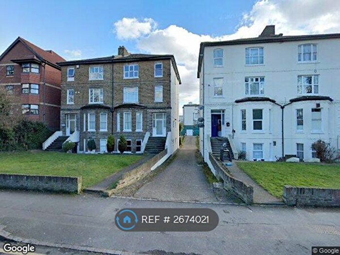 2 Bedroom Flat To Rent In Elmwood Road, Croydon, CR0