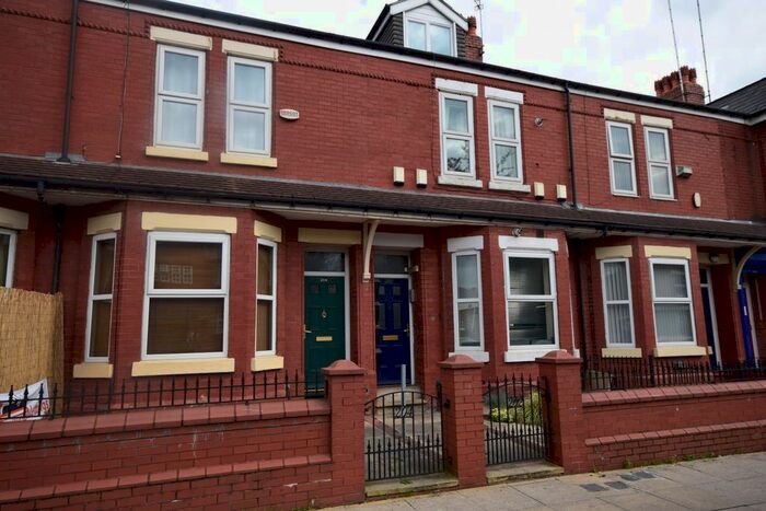 1 Bedroom Flat To Rent In Langworthy Road, Salford, M6
