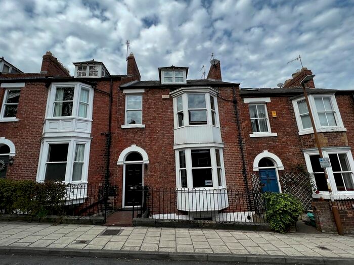 6 Bedroom Terraced House To Rent In The Avenue, Durham City, Durham, DH1