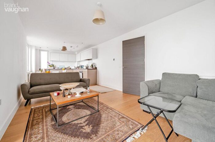 2 Bedroom Flat To Rent In The Boardwalk, Brighton Marina Village, Brighton, East Sussex, BN2