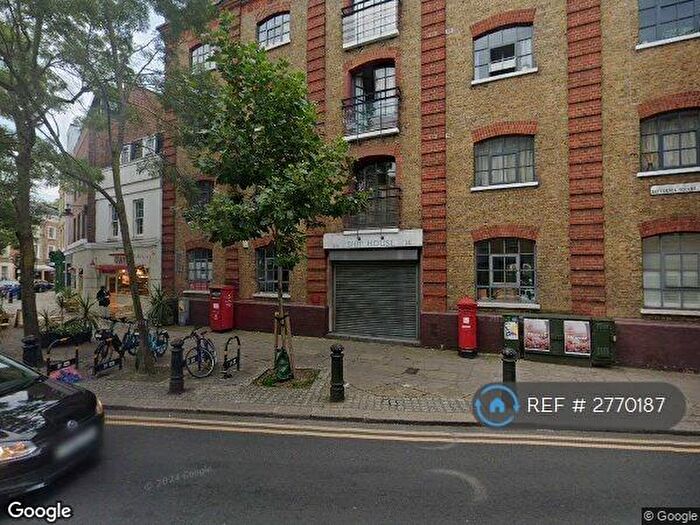 2 Bedroom Flat To Rent In One Battersea Square, London, SW11