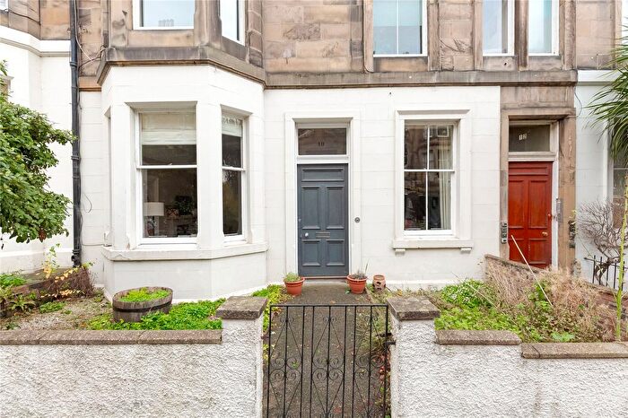 2 Bedroom Flat To Rent In Brunton Terrace, Edinburgh, Midlothian, EH7