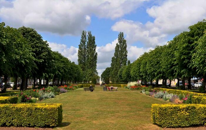 2 Bedroom Apartment To Rent In Howardsgate, Welwyn Garden City, AL8