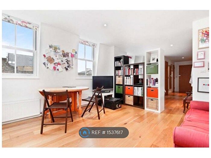 Studio To Rent In Cardigan Road, London, E3