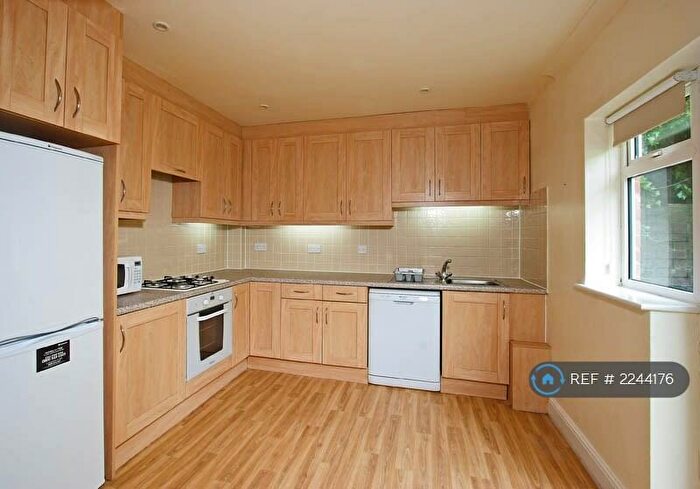 7 Bedroom Semi-Detached House To Rent In Park Barn Drive, Guildford, GU2