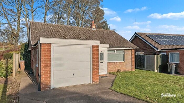 2 Bedroom Detached Bungalow For Sale In St. Peters Avenue, Church Warsop, NG20