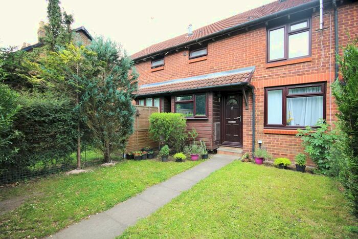 1 Bedroom Property To Rent In Horton Road, Datchet, SL3
