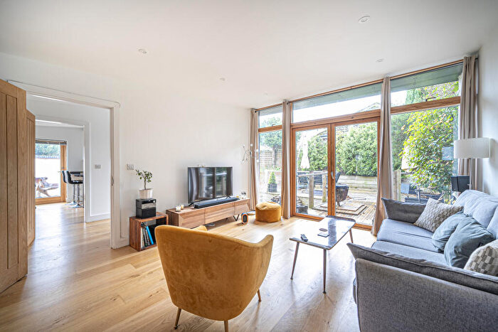 3 Bedroom Detached House To Rent In Main Road, Littleton, Winchester, SO22