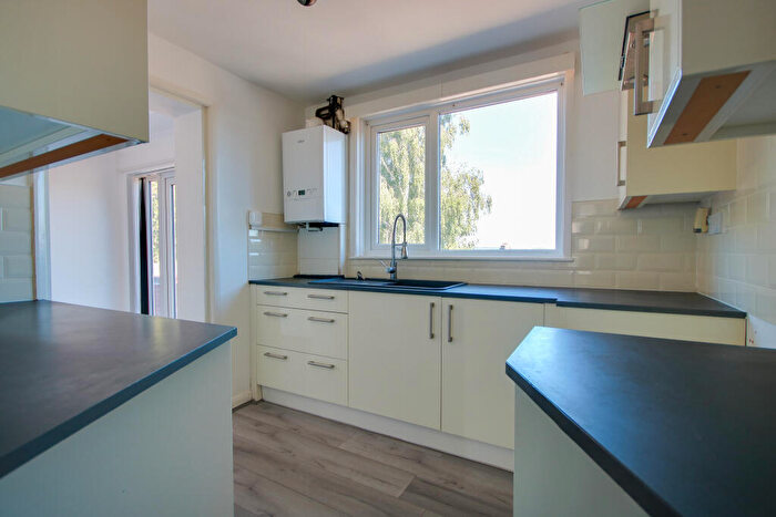 2 Bedroom Detached Bungalow For Sale In Midanbury! No Forward Chain! Recently Refreshed! Views Across Southampton!, SO18