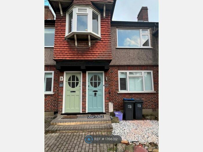 4 Bedroom Maisonette To Rent In Epsom Road, Morden, SM4
