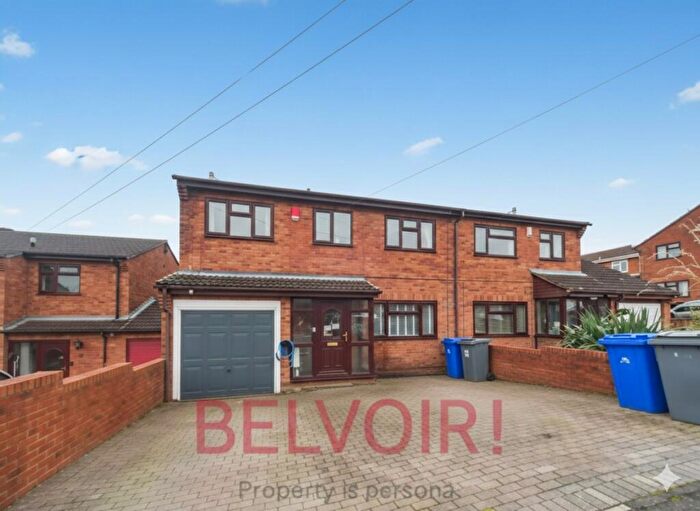 5 Bedroom Semi Detached House For Sale In Bexhill Grove, Stoke-on-Trent, ST1