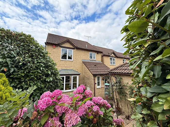 3 Bedroom Detached House For Sale In Burchill Close, Clutton, BS39