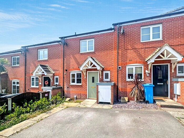 2 Bedroom Property To Rent In Disraeli Crescent, Ilkeston, DE7