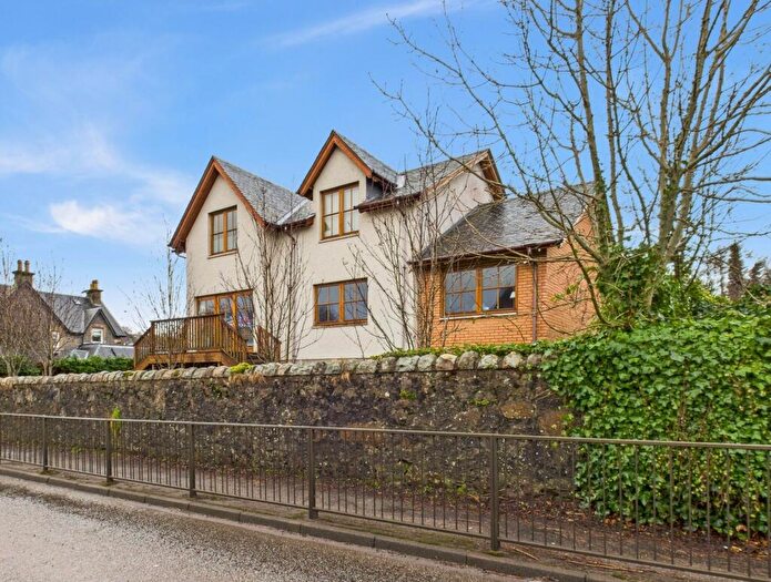 3 Bedroom Detached House For Sale In Falls Crescent, Connel, By Oban, PA37