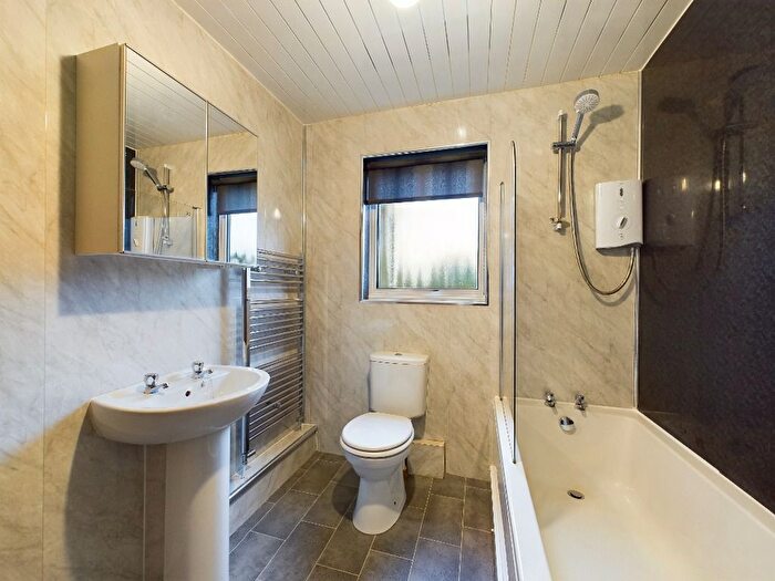 2 Bedroom Cottage To Rent In Harelaw Farm Cottages, Cleghorn, ML11