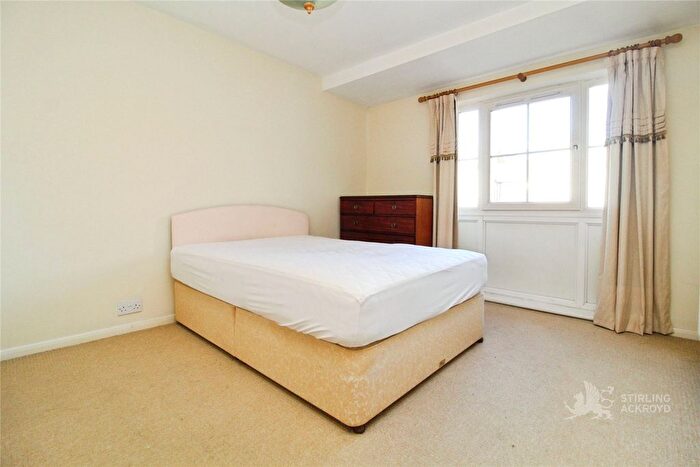 1 Bedroom Flat To Rent In Mint Walk, Croydon, CR0