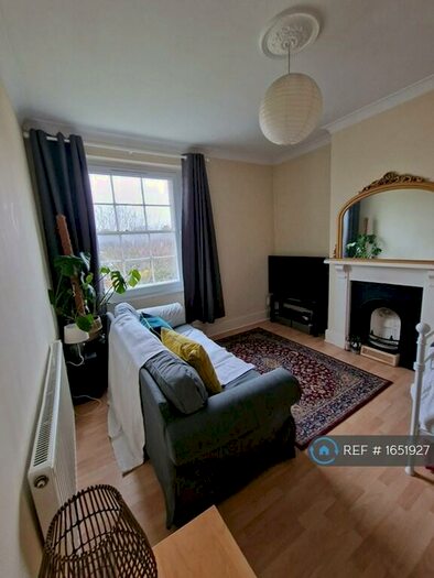 1 Bedroom Flat To Rent In Cotham Park, Bristol, BS6
