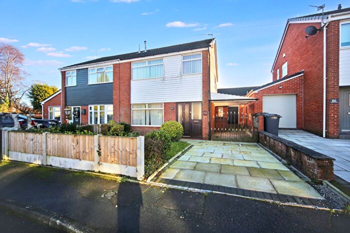 3 Bedroom Semi Detached House For Sale In Hallbridge Gardens, Upholland, WN8