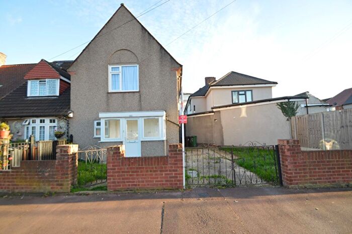 3 Bedroom End Of Terrace House For Sale In Downing Road, Dagenham, RM9